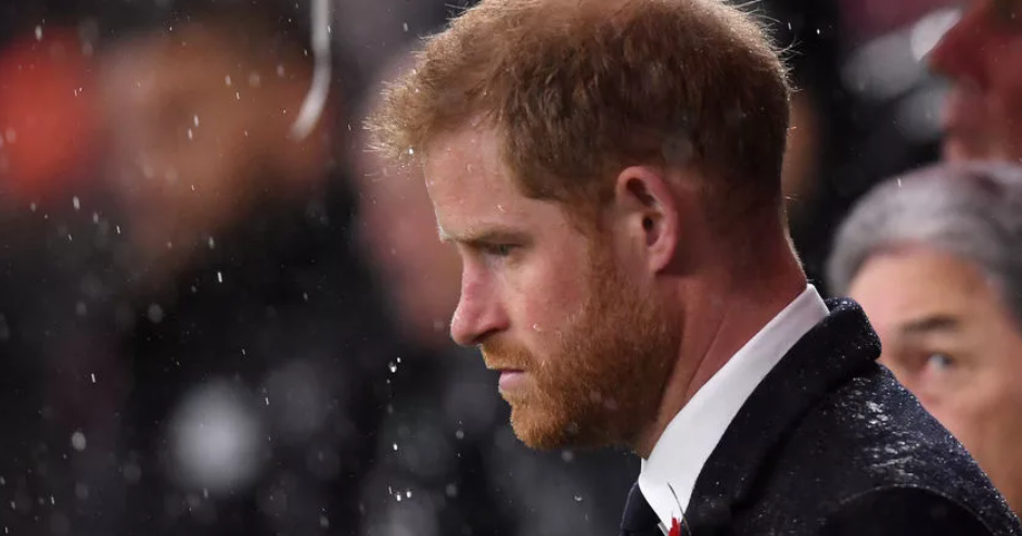 "Это не слезы, это капли дождя". Источник фото: mel.fm