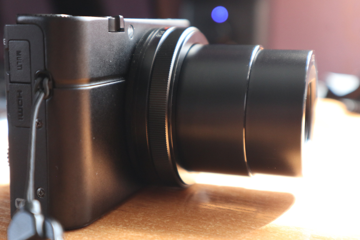 Сони ЭрИкс 100