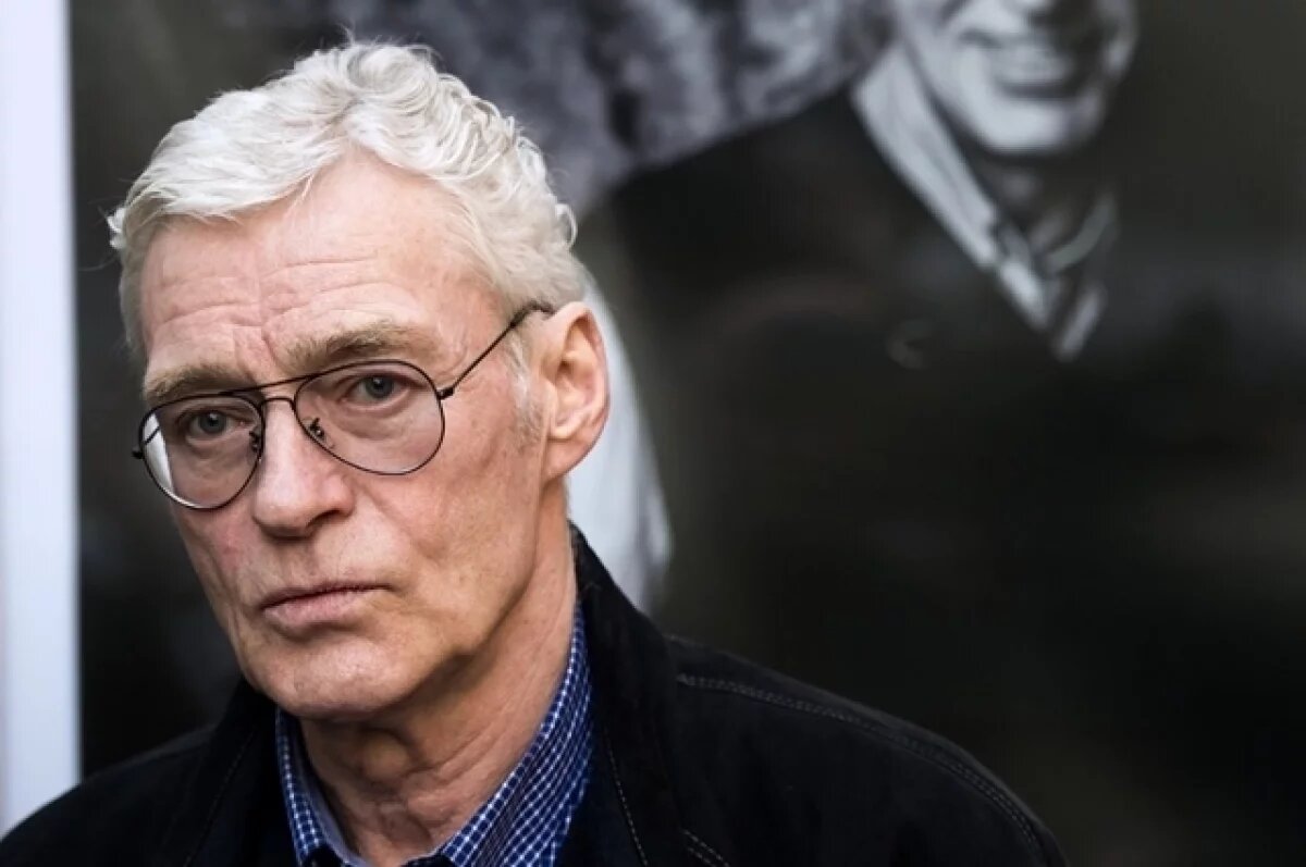    Сын Бориса Щербакова рассказал о состоянии актера после операции