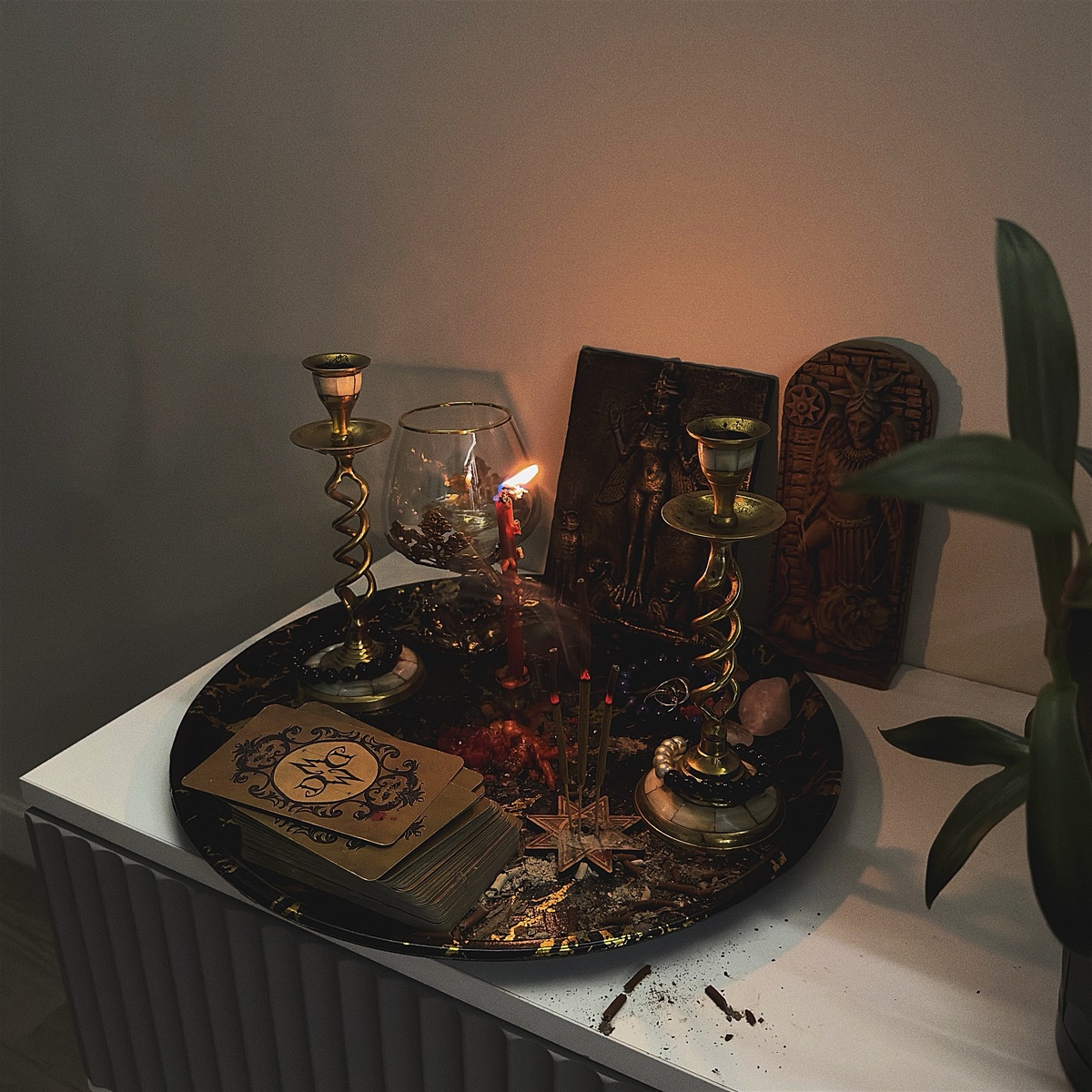 Алтарь Иштар.