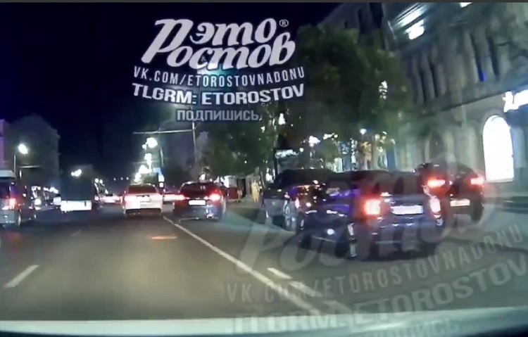    На фото стоп-кадр видеоматериала из открытых источников, размещенного в ТГ-канале Госавтоинспекции РО Редактор