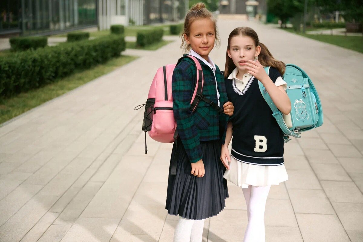 Школьные рюкзаки, ранцы и портфели для детей в Кенгуру