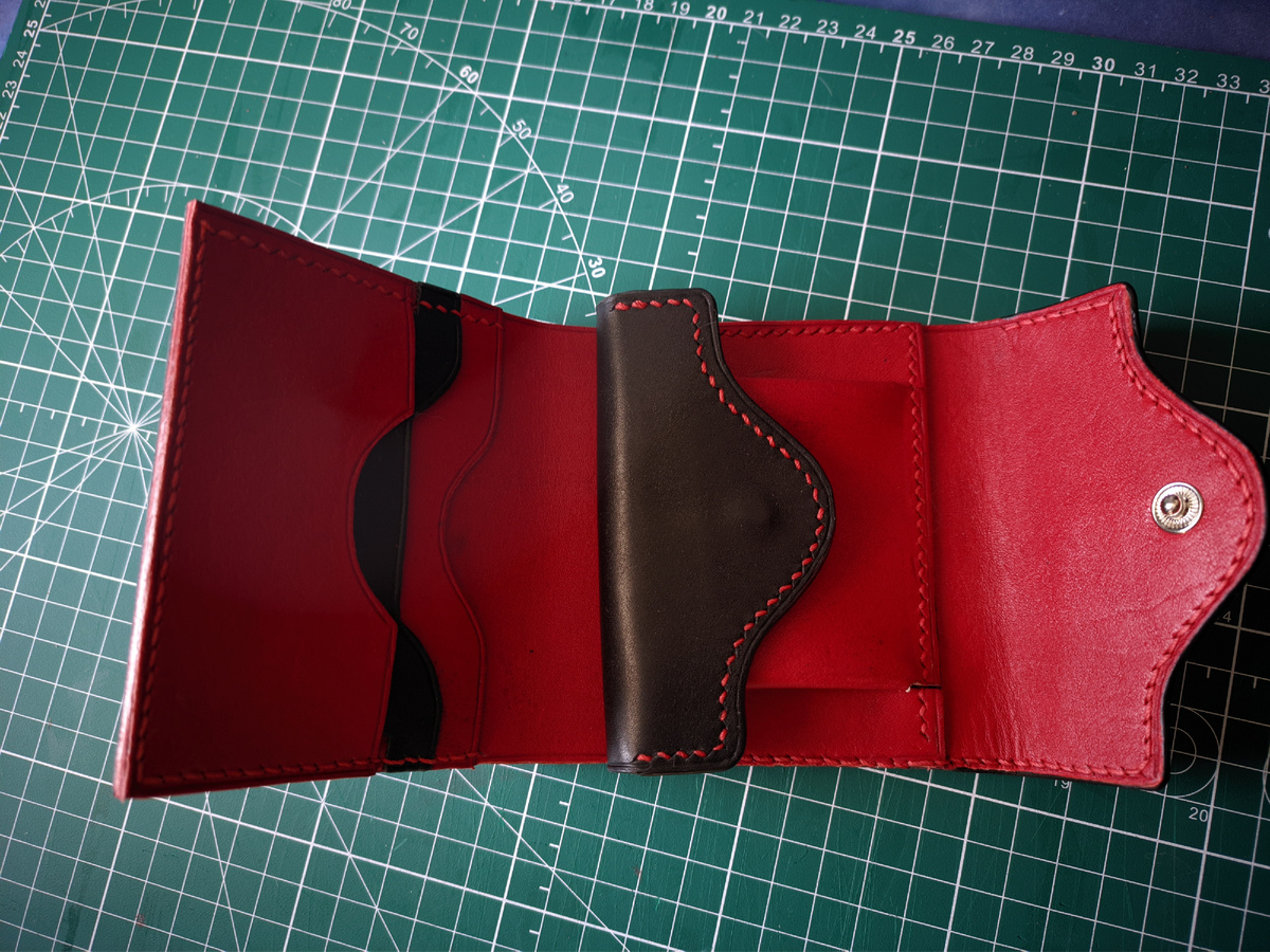 Монетница закрыта