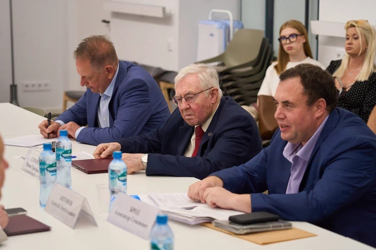    Региональные отделения политических партий подписали соглашение с Общественной палатой Нижегородской области