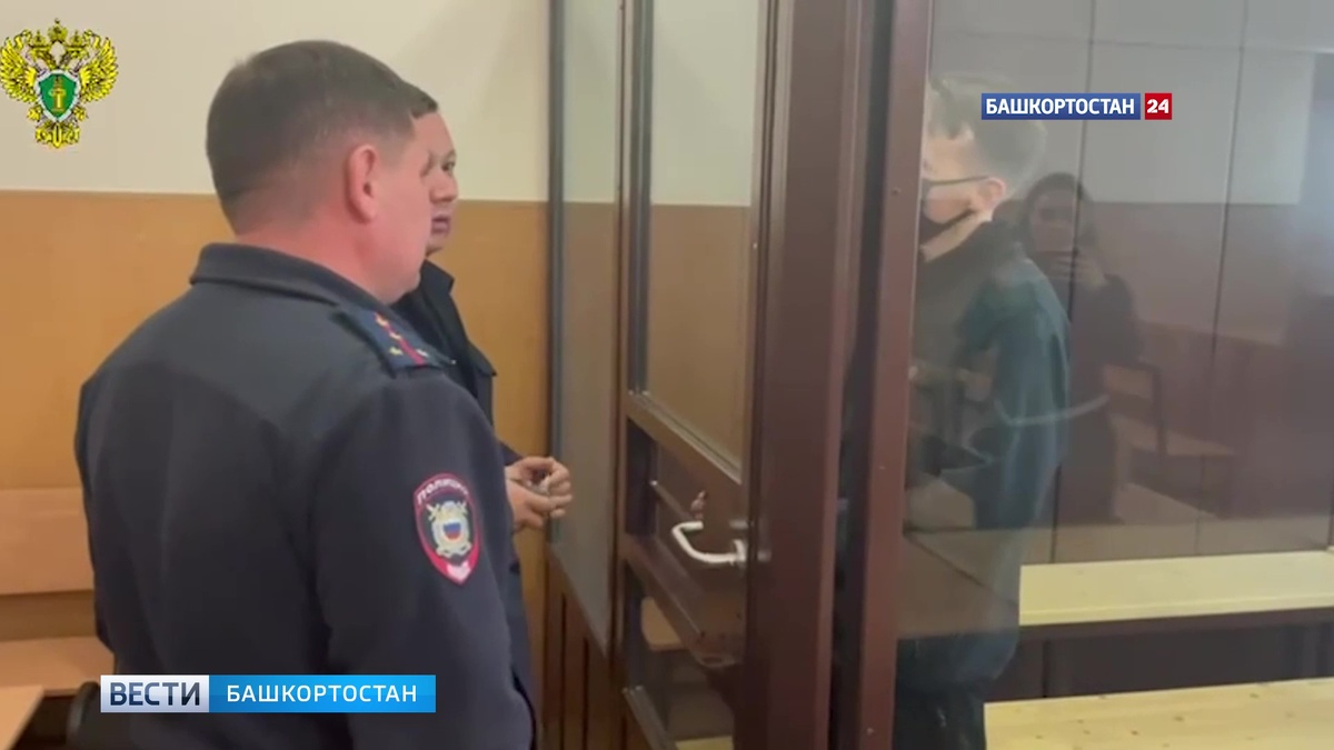    В Уфе посадили на шесть лет серийного поджигателя автомобилей