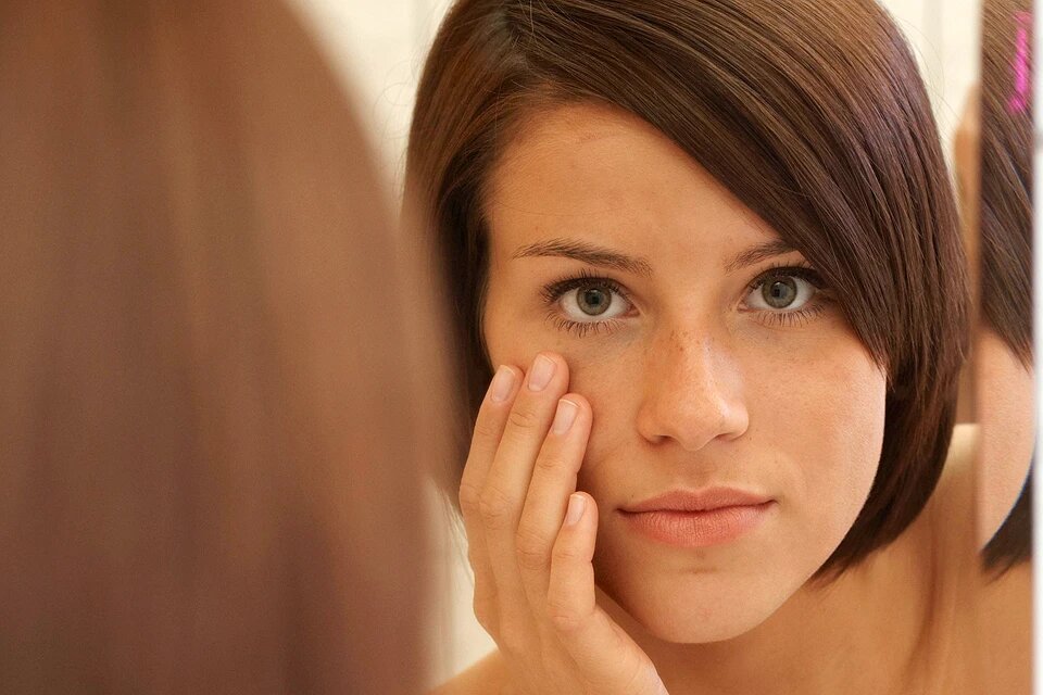 Специалист назвал "КП" главные причины отеков. Фото: GLOBAL LOOK PRESS.