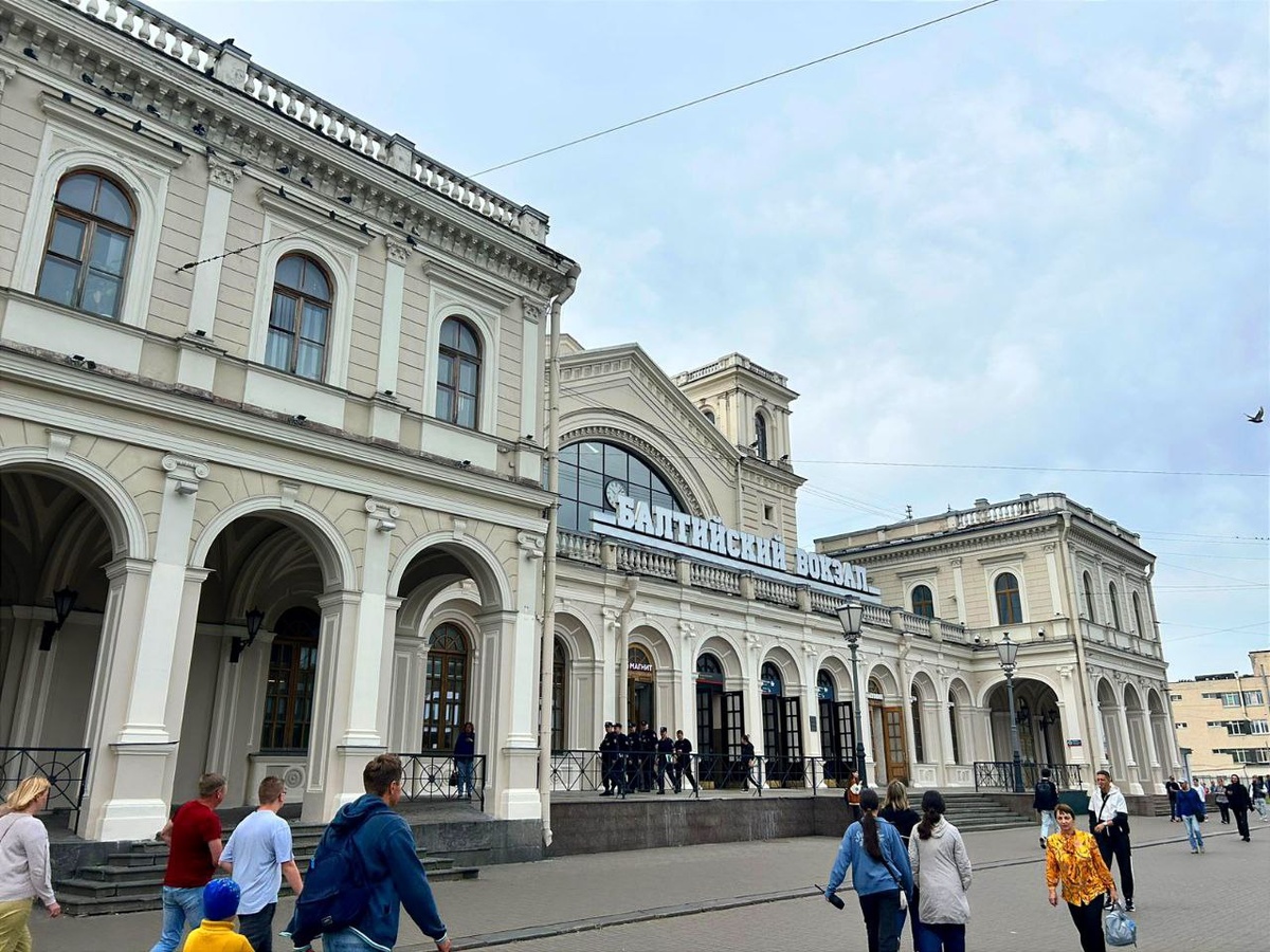 Балтийский вокзал в городе Санкт-Петербурге.