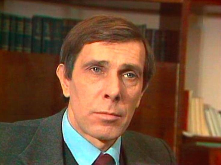 Актер Андрей Болтнев!