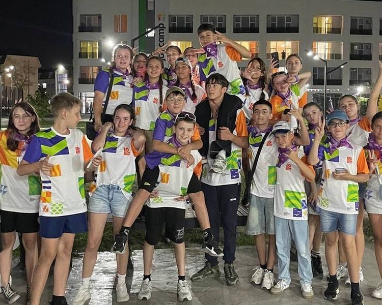     159 курских школьников прибыли на отдых в Анапу