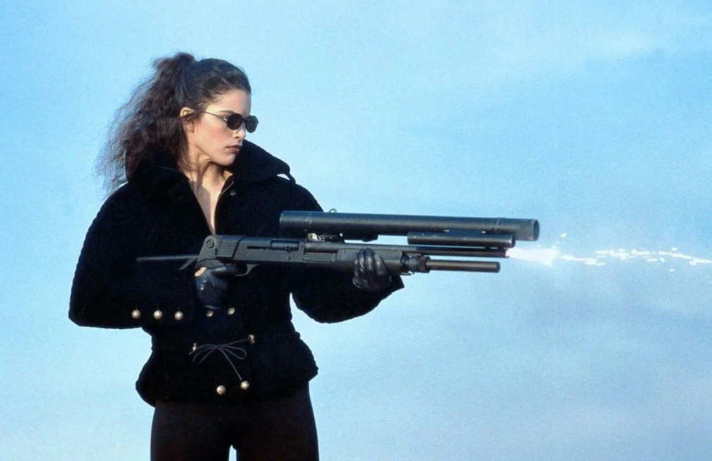 Кадр из фильма «Немезида» (1992)