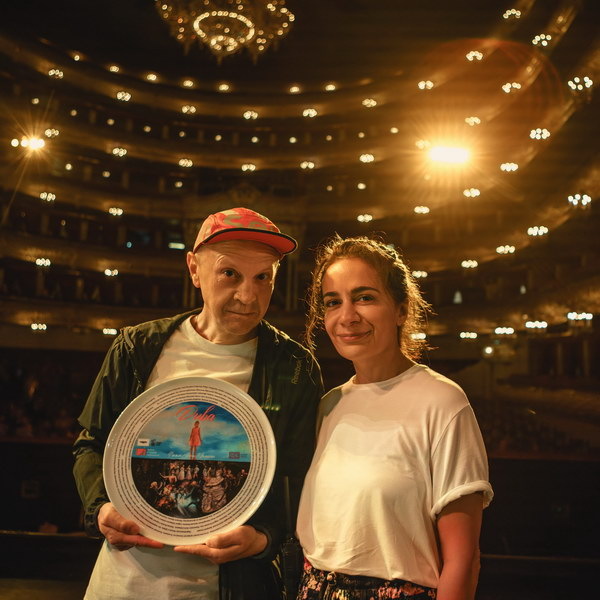     Анна Меликян снимает фильм-сказку «Дива» о девочке-призраке в опере