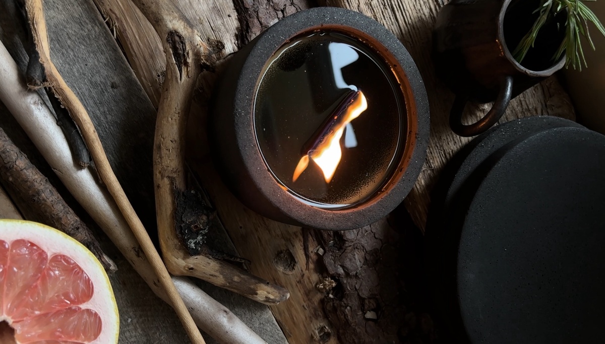 Камин Black Diamond 400 ml из каталога windylayers.com