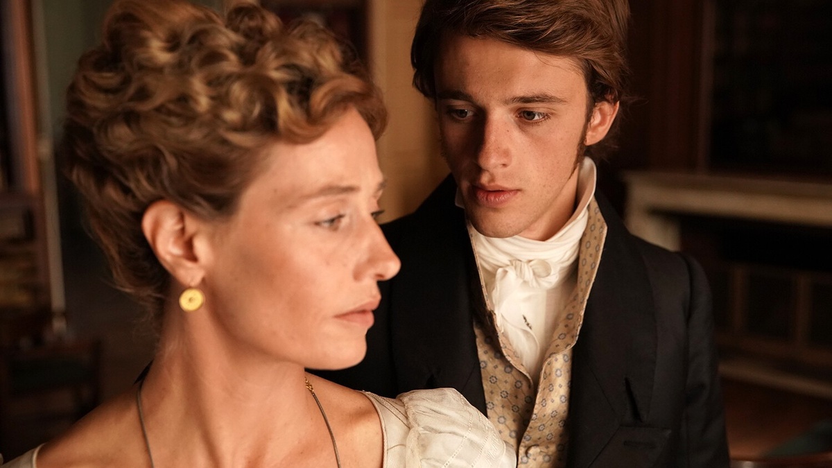 Кадр из фильма «Утраченные иллюзии», 2021 год, режиссер Ксавье Джанноли