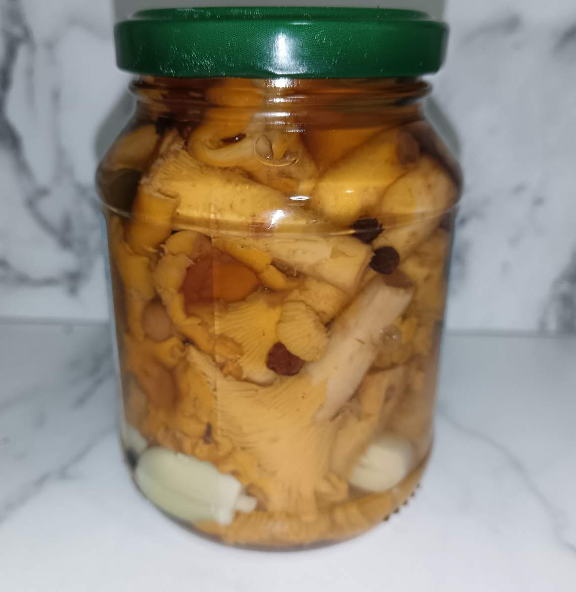 Маринованные лисички 