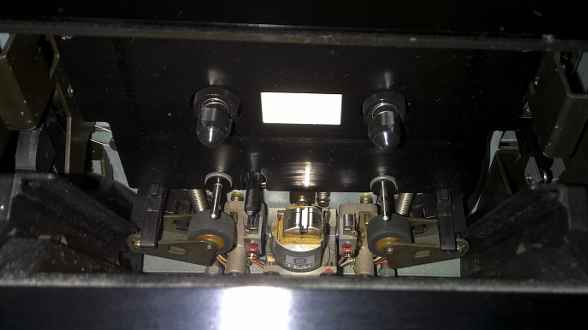 Кассетная дека TEAC R-999X вершина золотой эры Hi-Fi