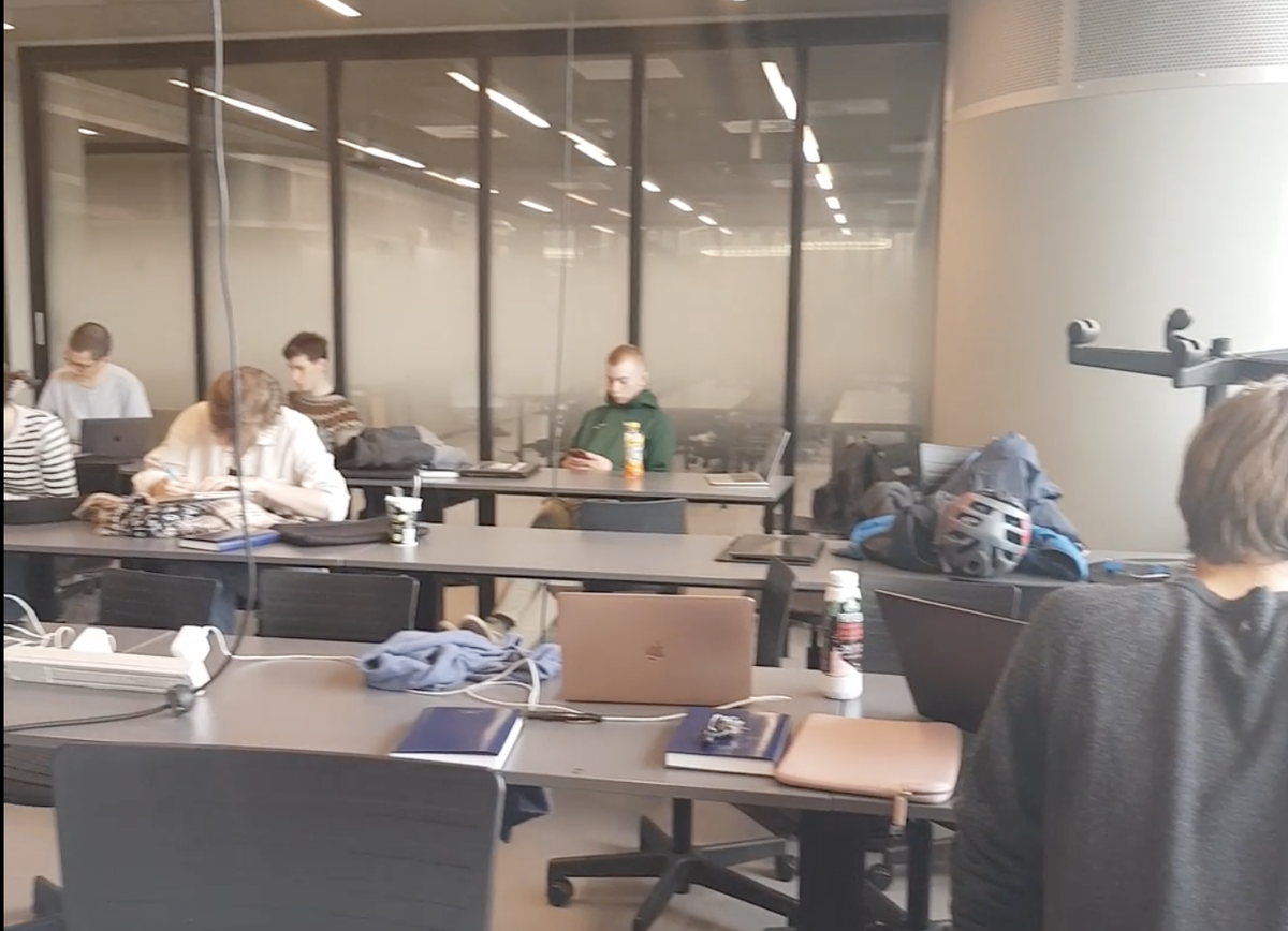 Кто что хочет, тот то и делает!