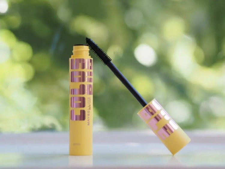 Новая тушь Maybelline с эффектом пушистости и обьемными пузырьками