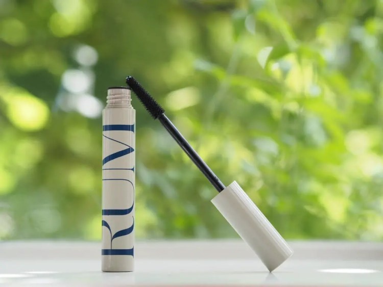 Тюбинговая тушь RUM Wrap Party