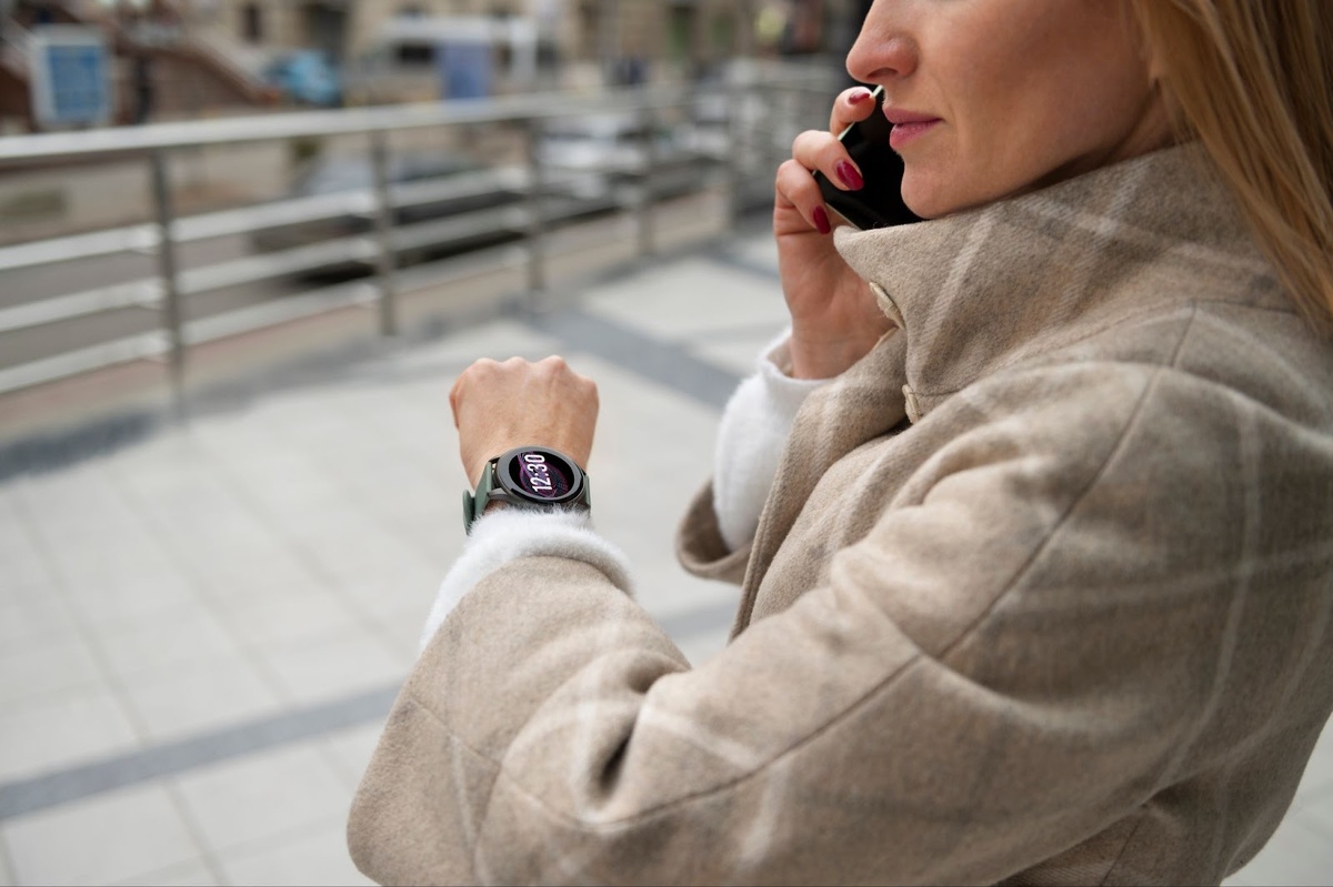 Источник изображения: freepik.com/free-photo/empowered-business-woman-office_22893884.htm