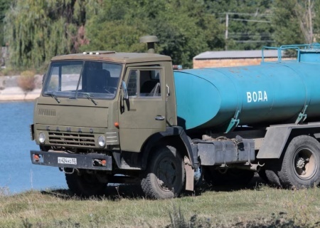    Курортам Крыма ограничили подачу воды