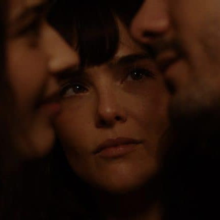     Романтическая комедия «Третья лишняя» выйдет в России в сентябре