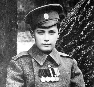 30 июля (12 августа н. ст.) 1904 г. в Петергофе родился цесаревич и великий князь Алексей 