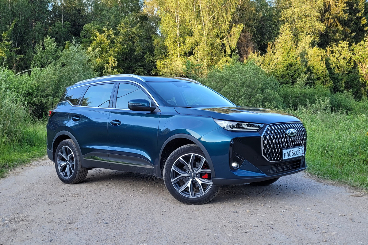 Chery Tiggo 7L. Фото CarExpert.ru