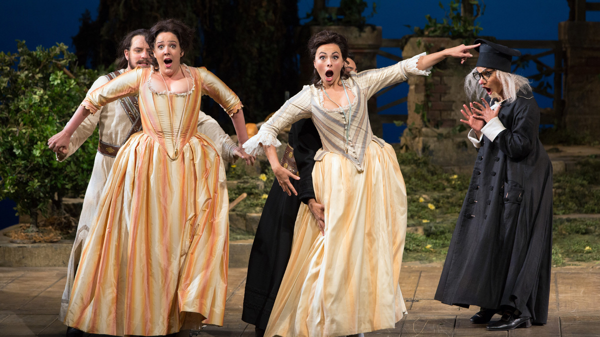 Как-то так это выглядит в более традиционной постановке (интернет)