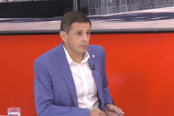 Стоп-кадр прямого эфира с главой Абакана
