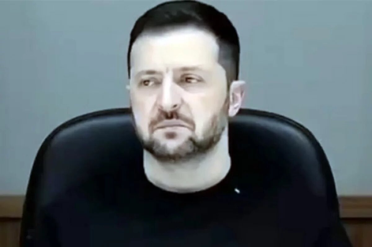    Дэвис: Вашингтон может разрешить Зеленскому тайно прибыть на Аляску