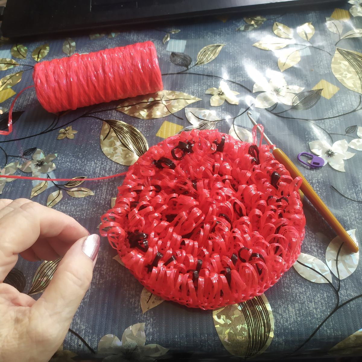 Арбузные семечки.