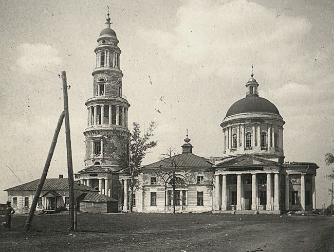 Фотография церкви Рождества Пресвятой Богородицы, датированная нач. ХХ века. С сайта: sobory.ru