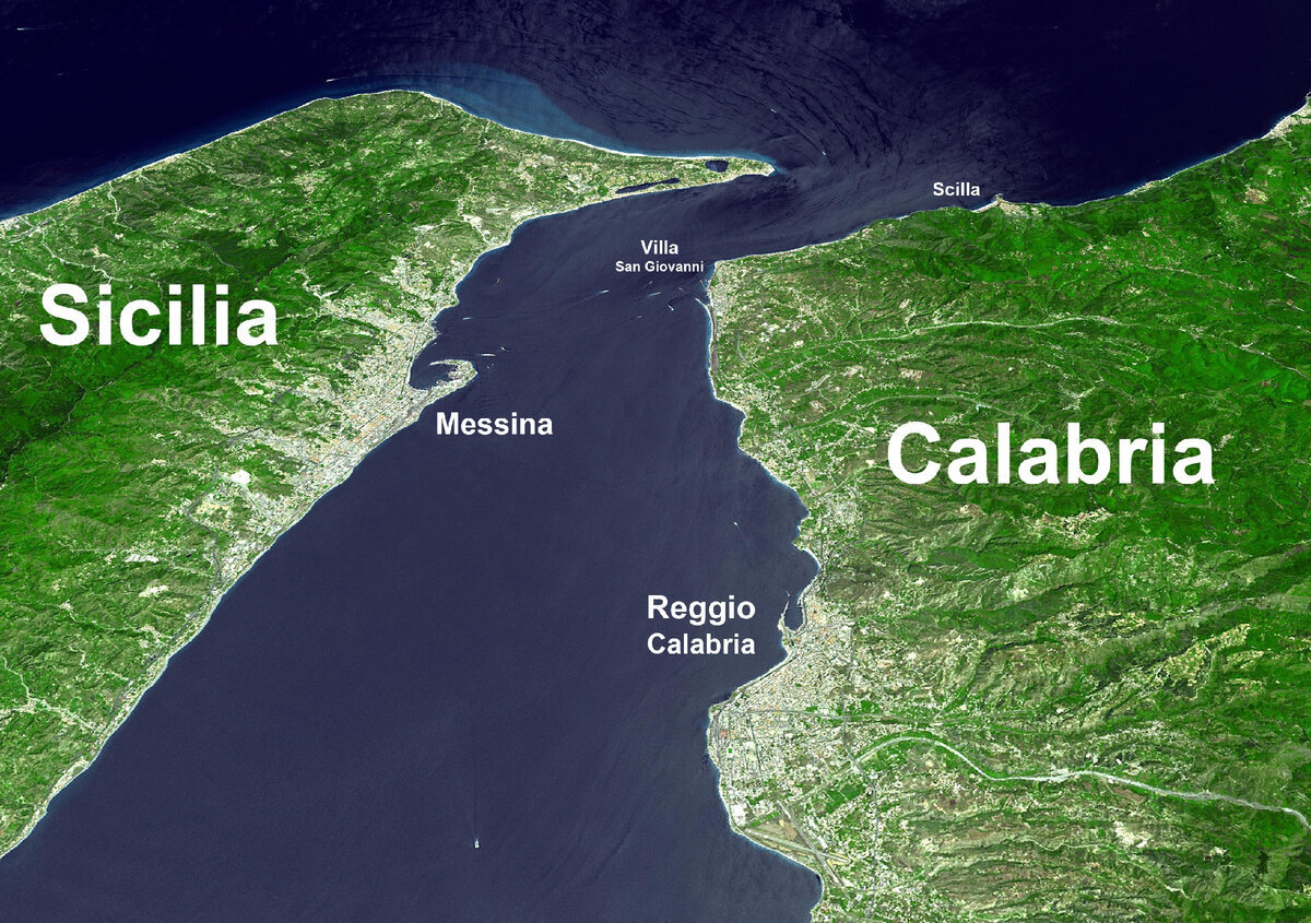 © public domain (Спутниковое фото Мессинского пролива)