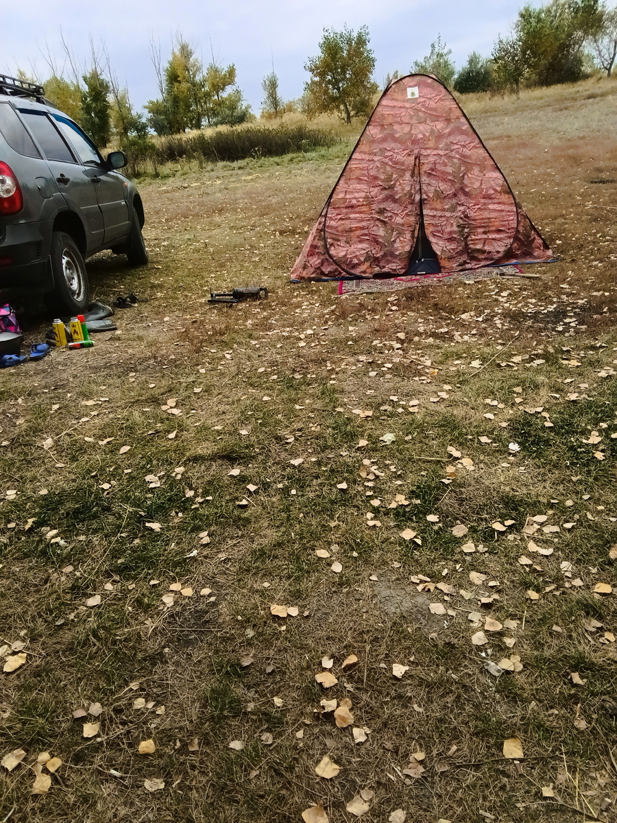 Это наша палатка.