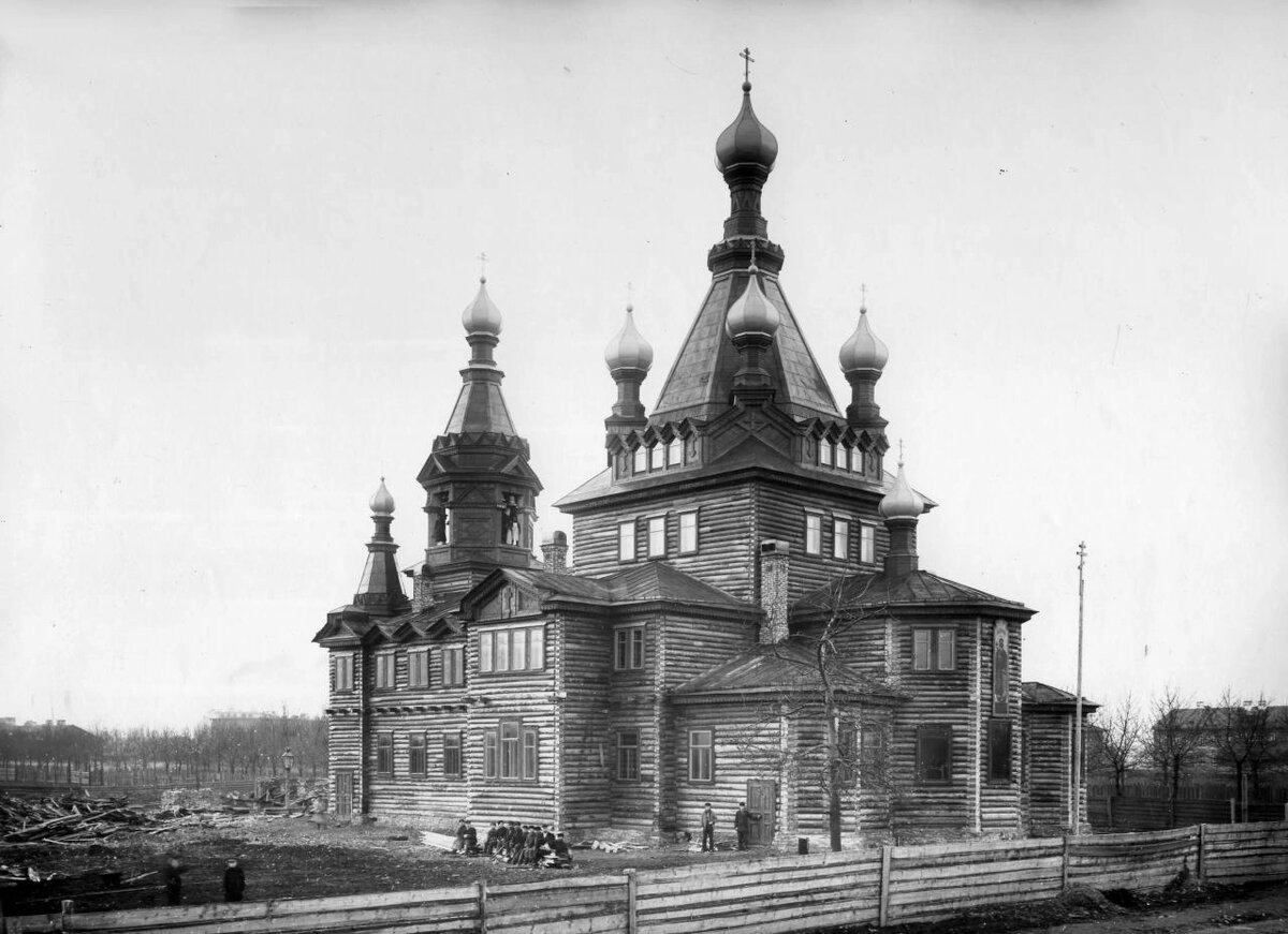 Первая церковь. 1898г . Фото - pastvu.com