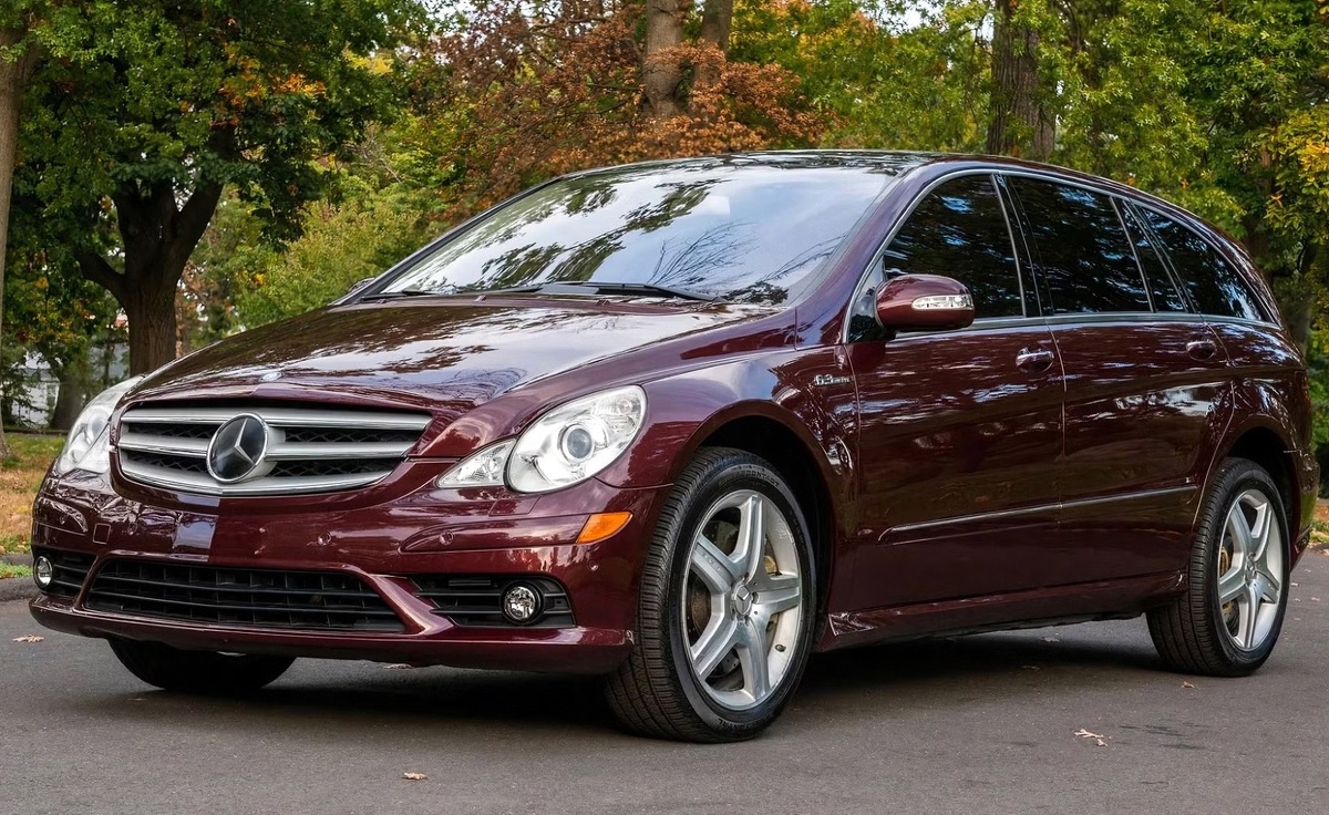 Mercedes-Benz R63 AMG
