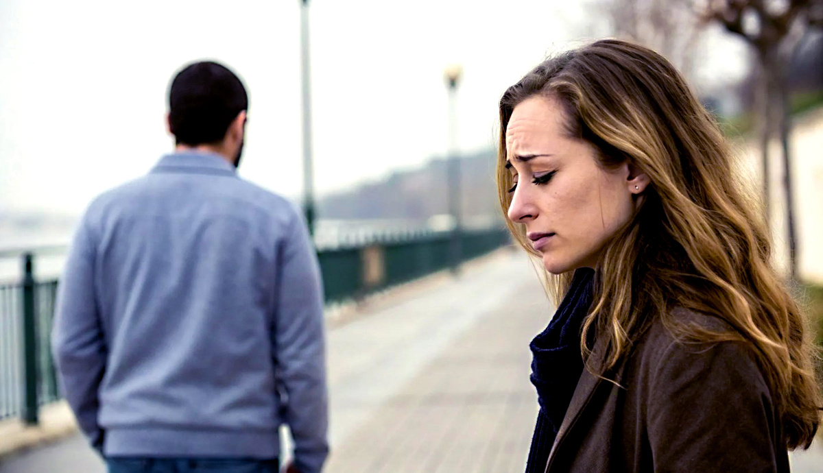 Ни один контракт не вечен. Когда роль сыграна, актёр должен уйти за кулисы.