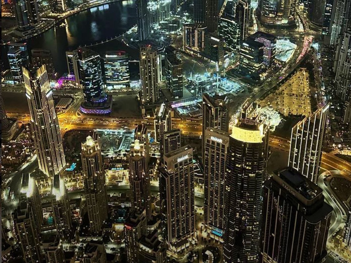 Ночной Дубай