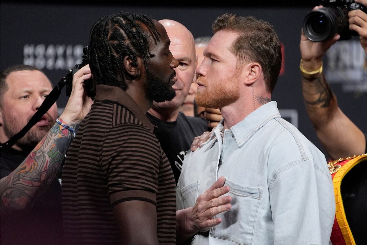 Альварес - Кроуфорд