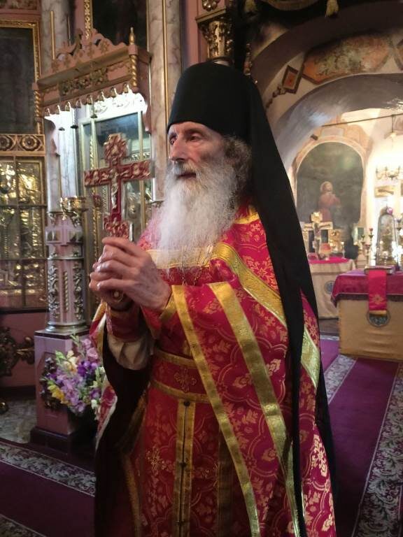 На илл.: Игумен Варлаам (Борин) – священник и монах, настоятель Воскресенского мужского монастыря Ермолинской пустыни (Иваново-Вознесенской епархии), литератор, автор книг прозы для детей и взрослых. Родился 13 августа 1953 года.