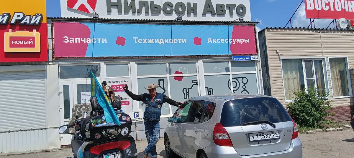 Дмитрий посетил наш магазин на Волгградской