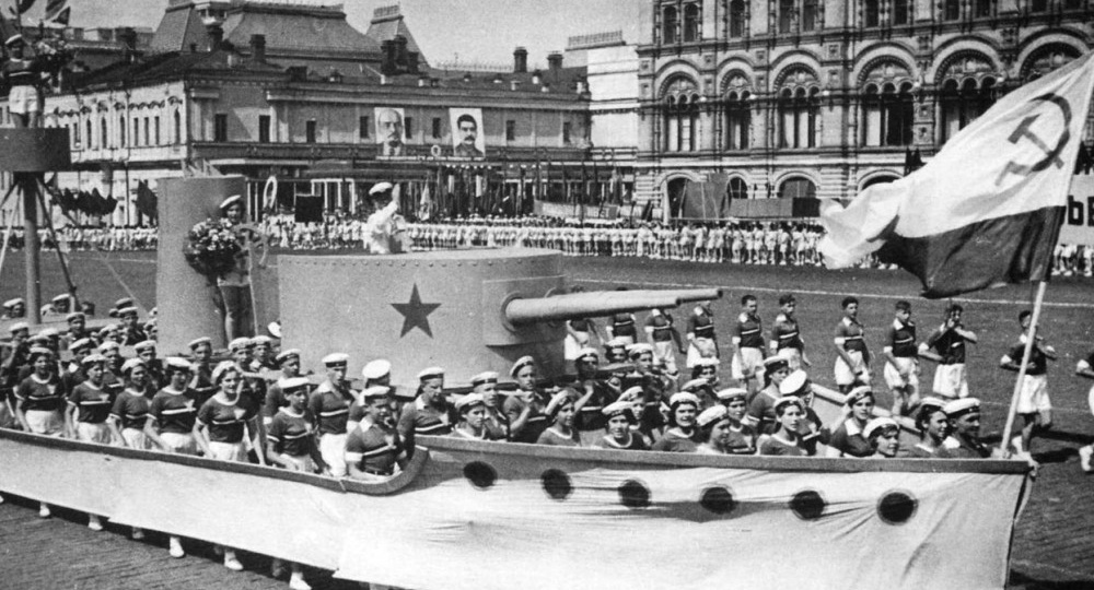 Что говорили о Московском параде физкультурников в 1930-х годах