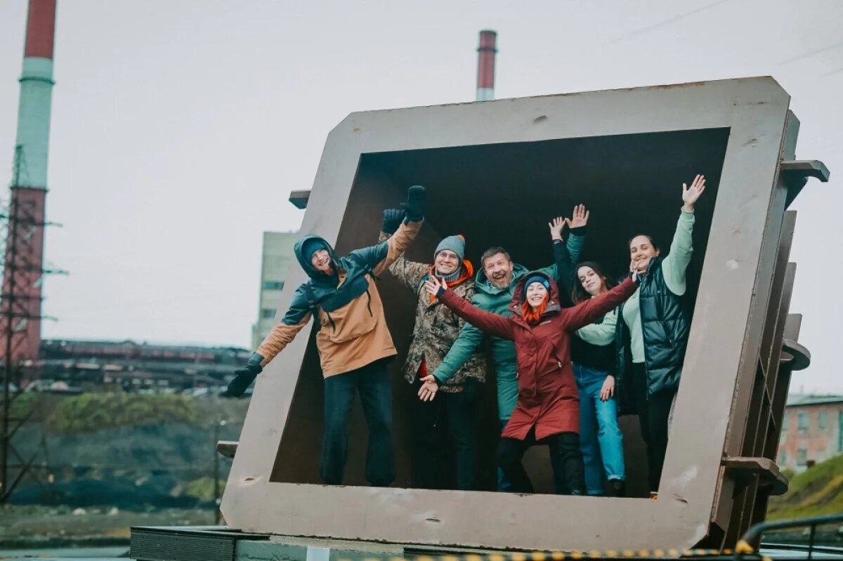    «Дискотека авария», «7Б», «Маша и Медведи» выступят на гастрофесте в Никеле