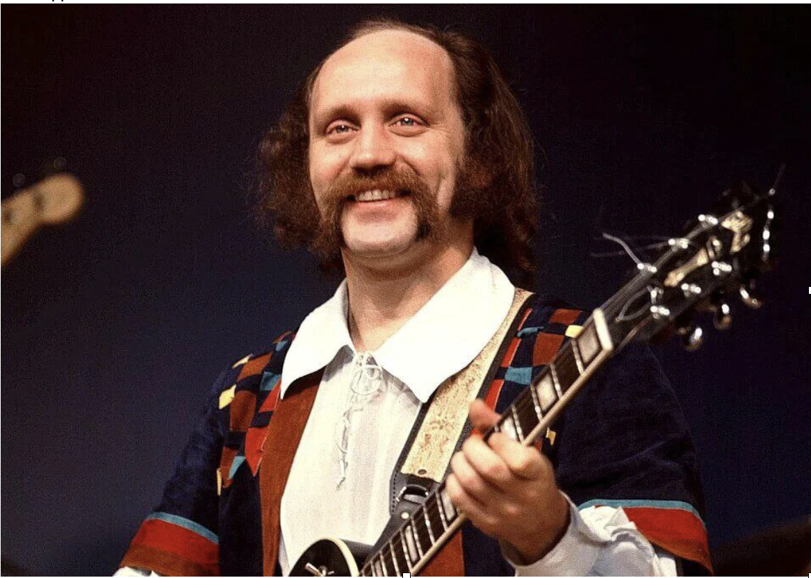 Владимир Мулявин. Источник: https://dzen.ru/a/WzJE3yYZhACpyZFE