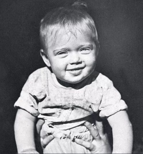 Алиса, 1935 г. Фото из личного архива