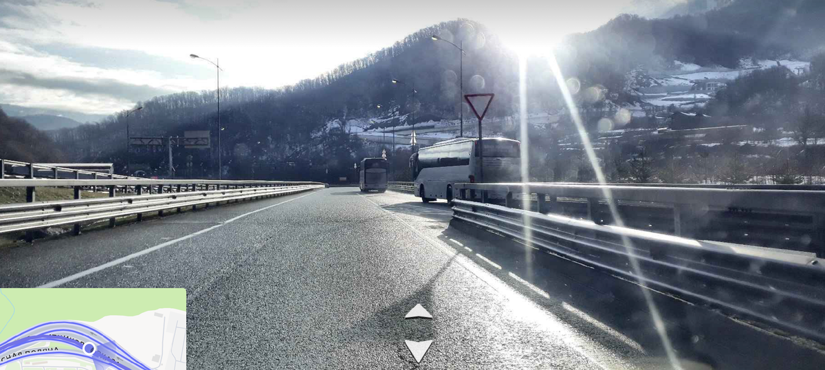 Скриншот я Яндекс Карт иллюстрирующий мою ситуацию на перекрестке