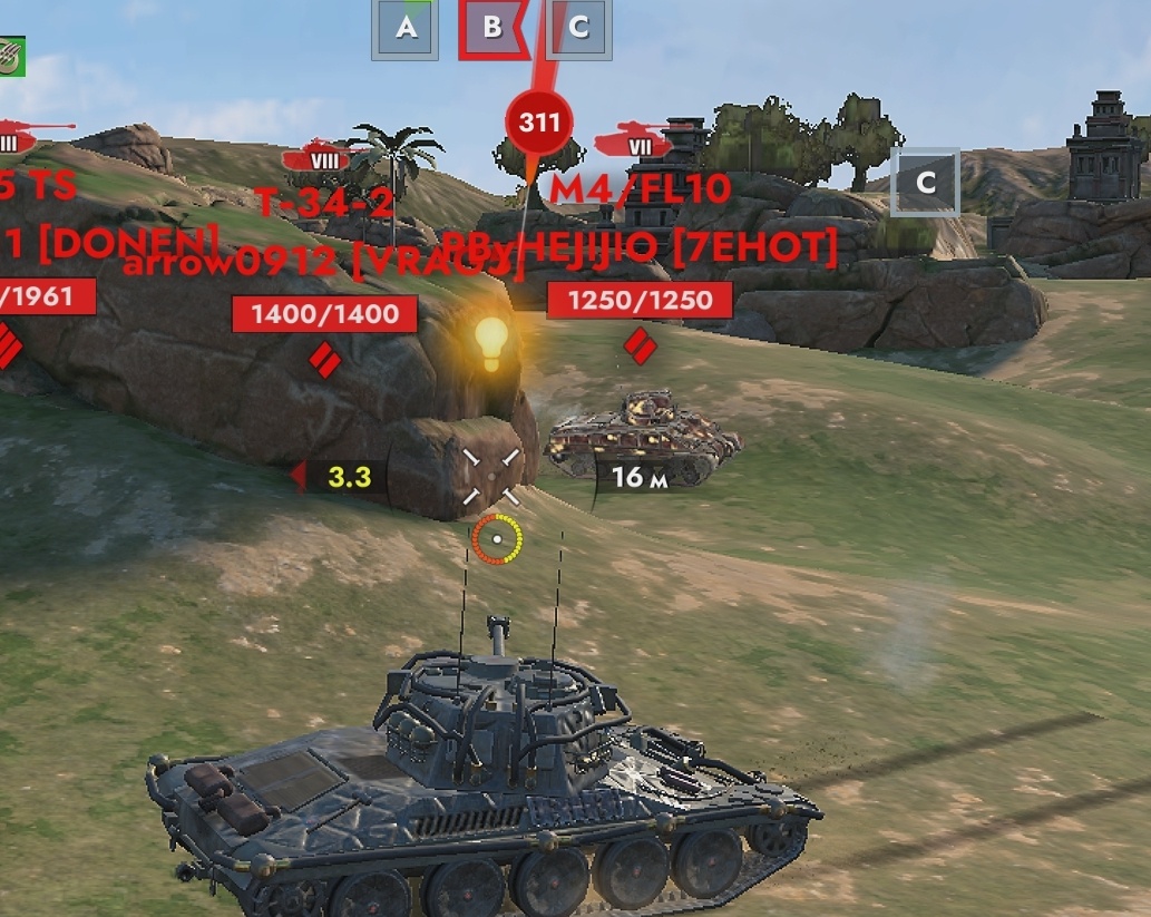 Борта не танкуют вообще никак. Да и скосы во лбу корпуса могут впитывать снаряды с уроном. 