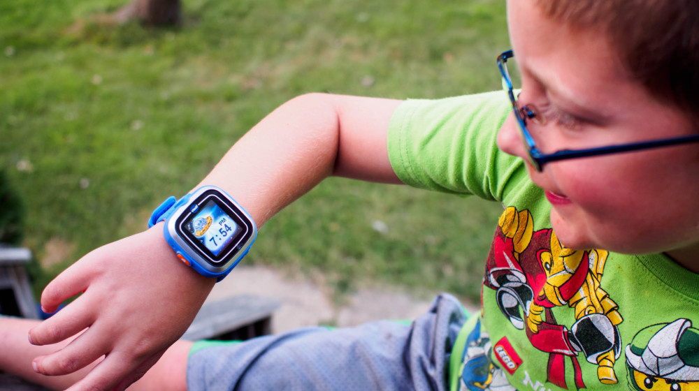    Гаджеты, которые подставляют: дети и «умные» часы