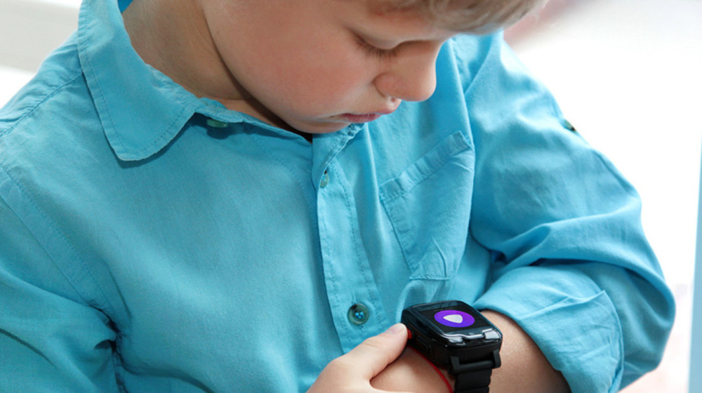    Гаджеты, которые подставляют: дети и «умные» часы