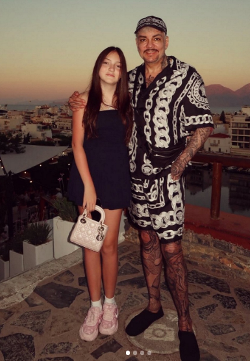 Филипп Киркоров с дочкой Аллой-Викторией в Греции. Фото: соцсети